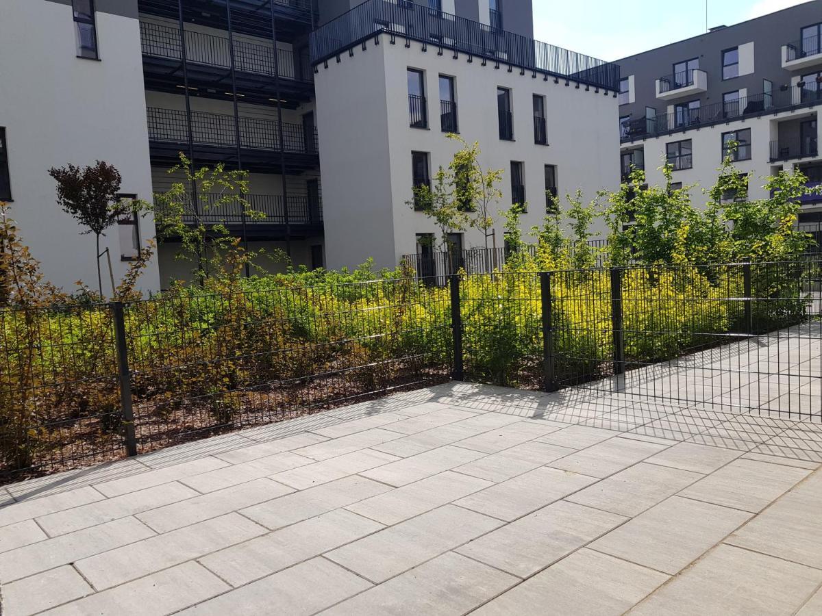 Gate Of City Centre Apartment By Pinpoint Lódź Exterior foto