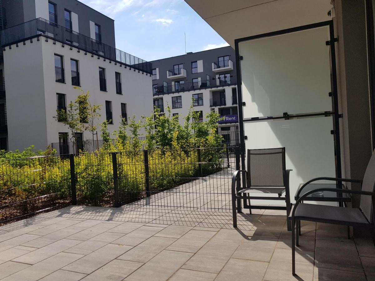Gate Of City Centre Apartment By Pinpoint Lódź Exterior foto